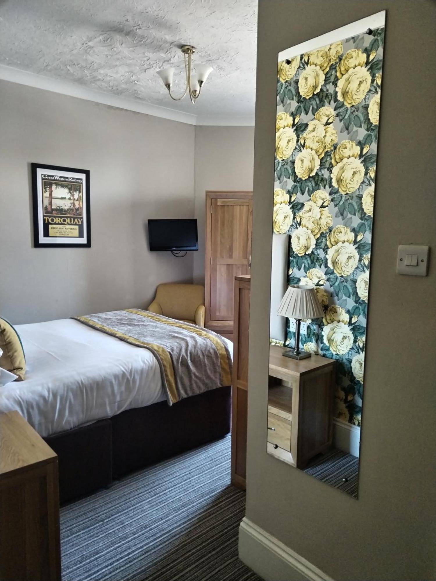 Abbey Sands Hotel Torquay Extérieur photo